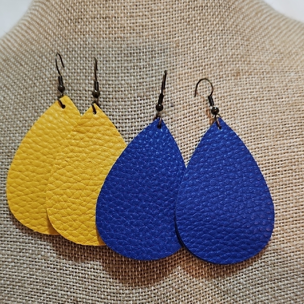 Navy Blue and Yellow Faux Leather Teardrop Earrings. NWT. Nickle Free!